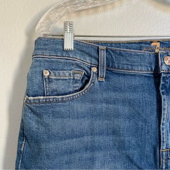 7 For All Mankind High Waist Slim Kick Jeans - Picture 3 of 11